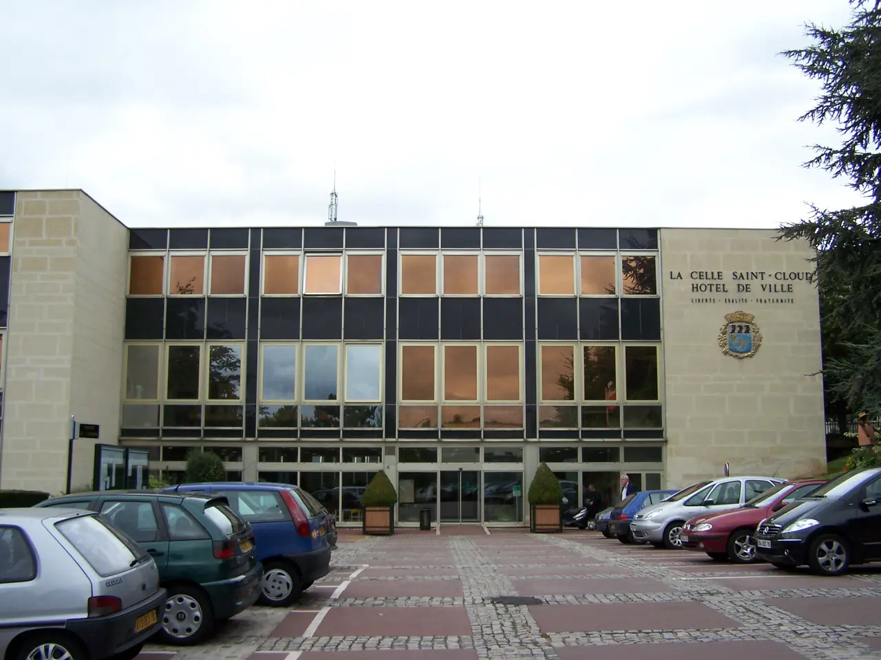 La Celle-Saint-Cloud Mairie