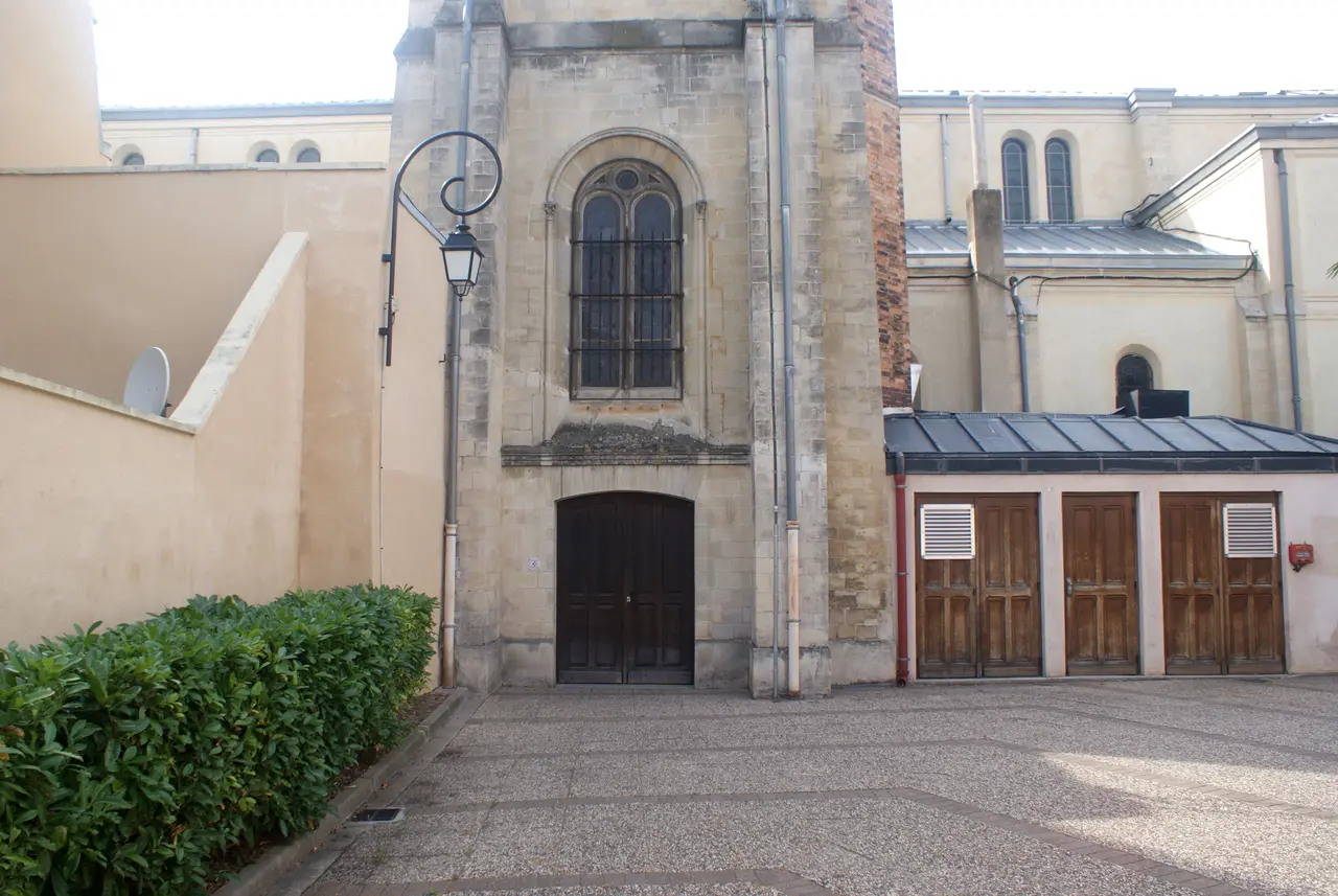 Zijingang église Saint-Leu-et-Saint-Gilles de Saint-Leu-la-Forêt