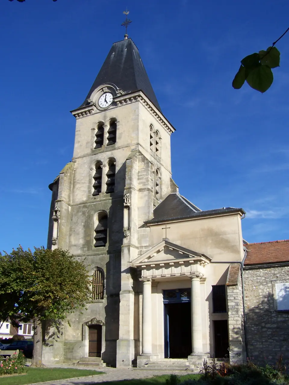 Saint-Nom-la-Bretèche Église