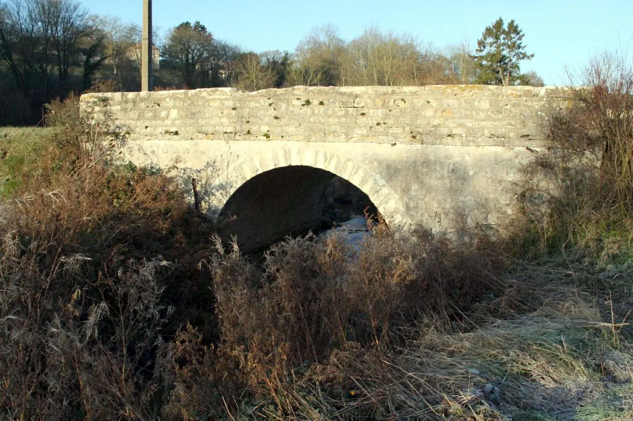 Septeuil - Pont ancien01