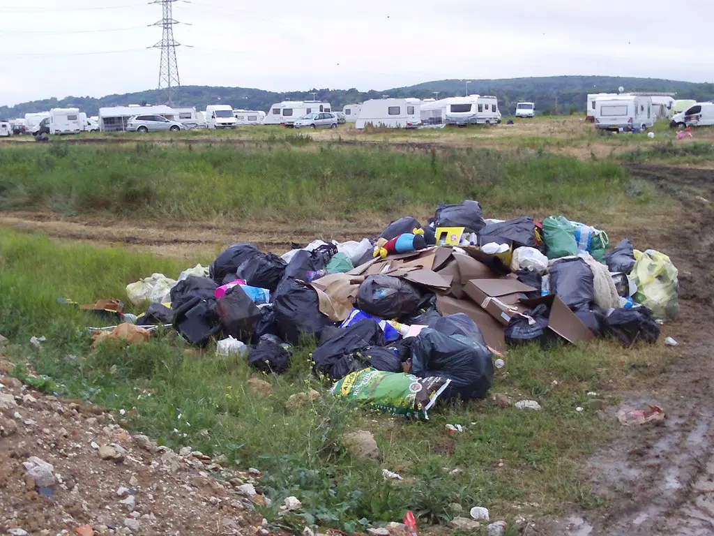 Les gens du voyage à Triel-sur-Seine (78)