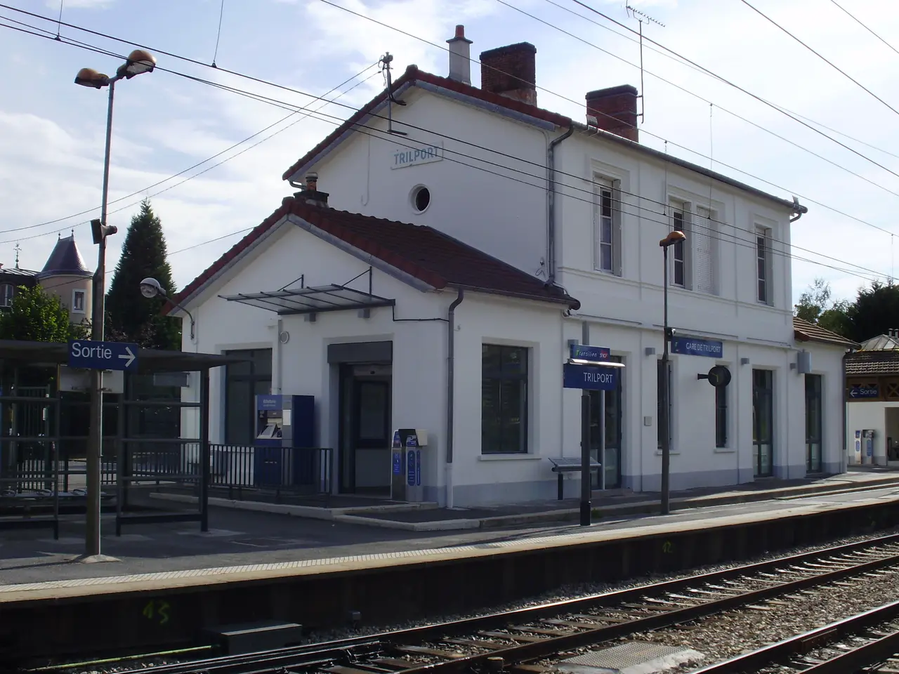 File:Gare de Trilport 03.jpg