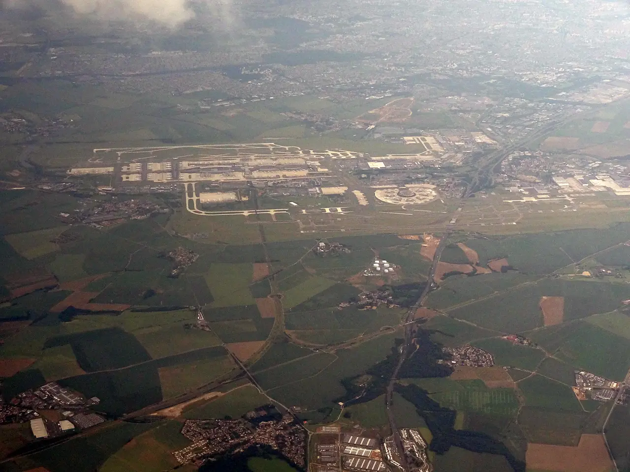 Vue aérienne de Villeron et Vémars 01