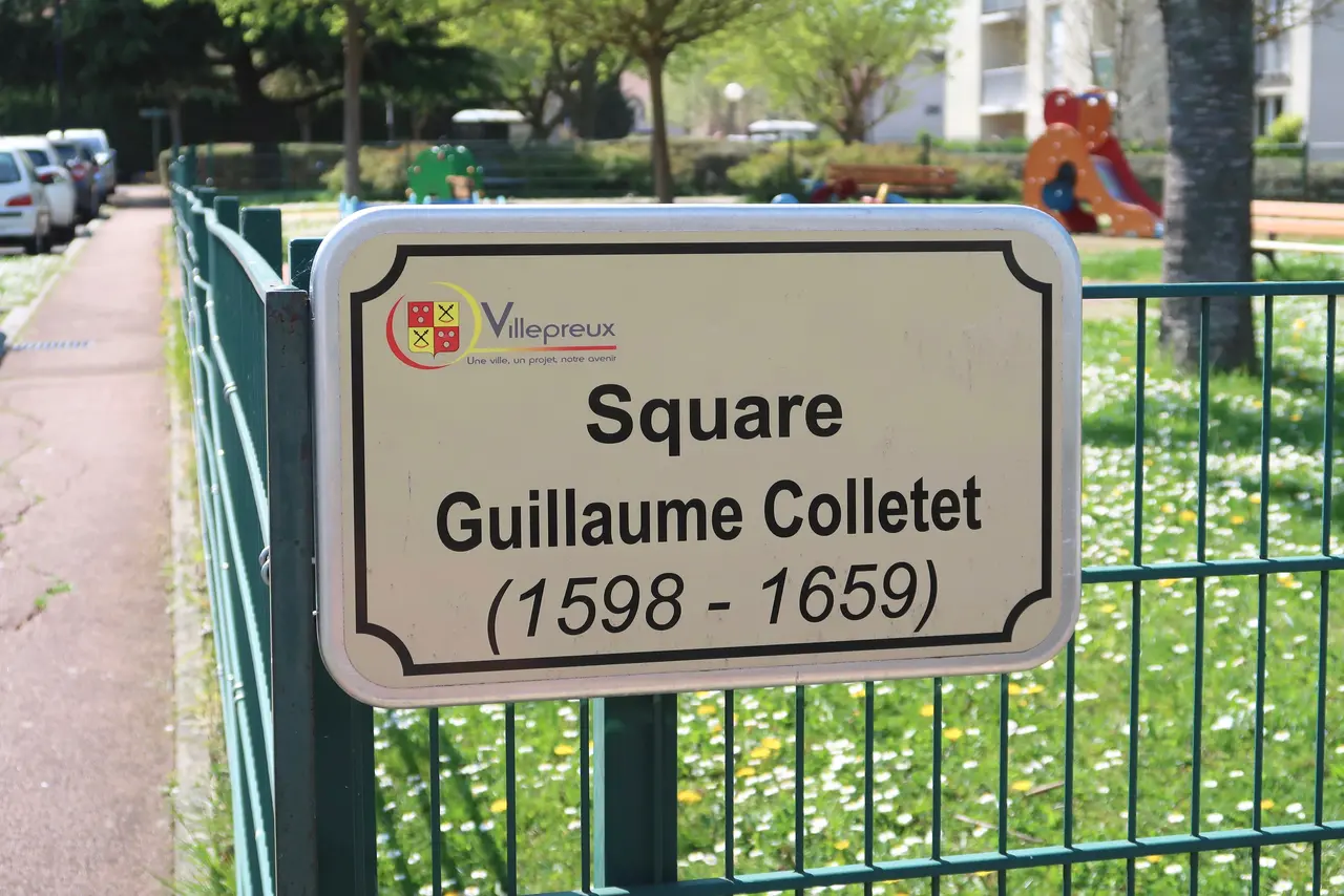 Square Guillaume-Colletet, Villepreux 4