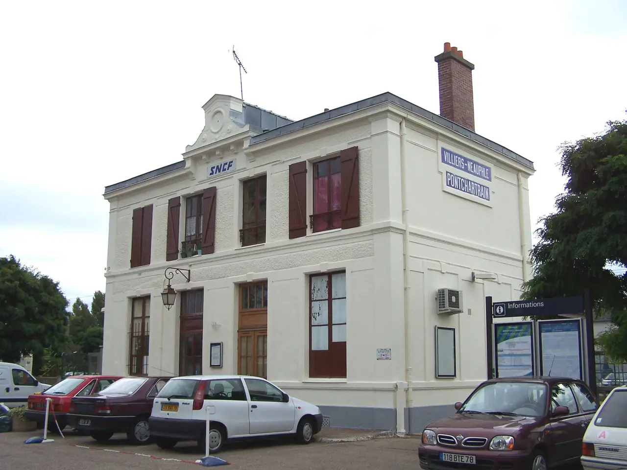 Villiers-Saint-Frédéric Gare