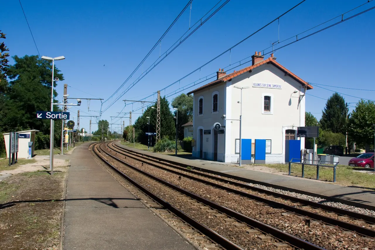 Gare-de Vulaines-sur-Seine - Samoreau IMG 8256