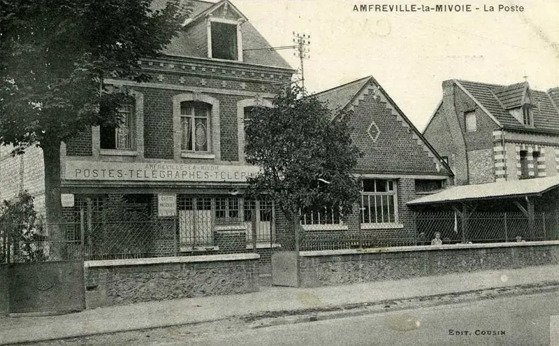 Amfreville-la-Mi-Voie Carte postale 10