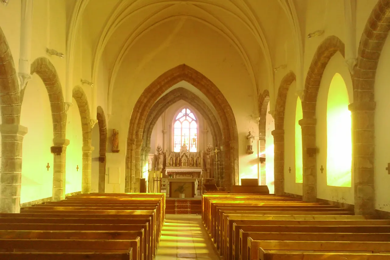 Église Saint-Pierre de Blainville-sur-Mer - Nef