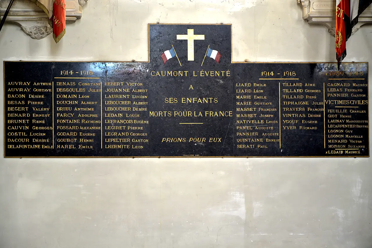 Plaque commémorative dans l'église Saint-Clair et Saint-Martin de Caumont-sur-Aure (Caumont-l'Éventé)