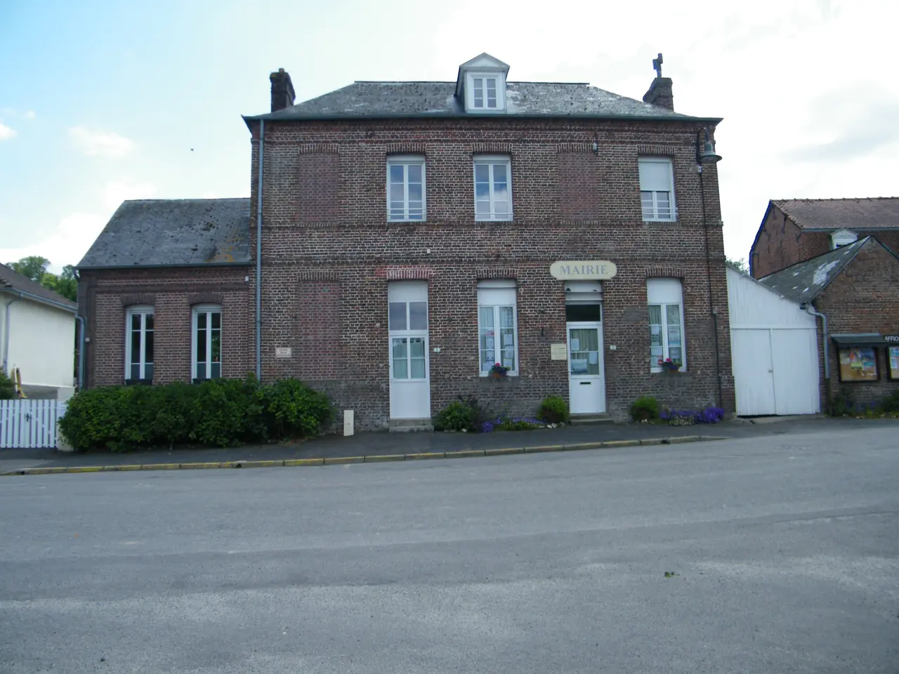 Cuverville-sur-Yères (Seine-Maritime) France (7)