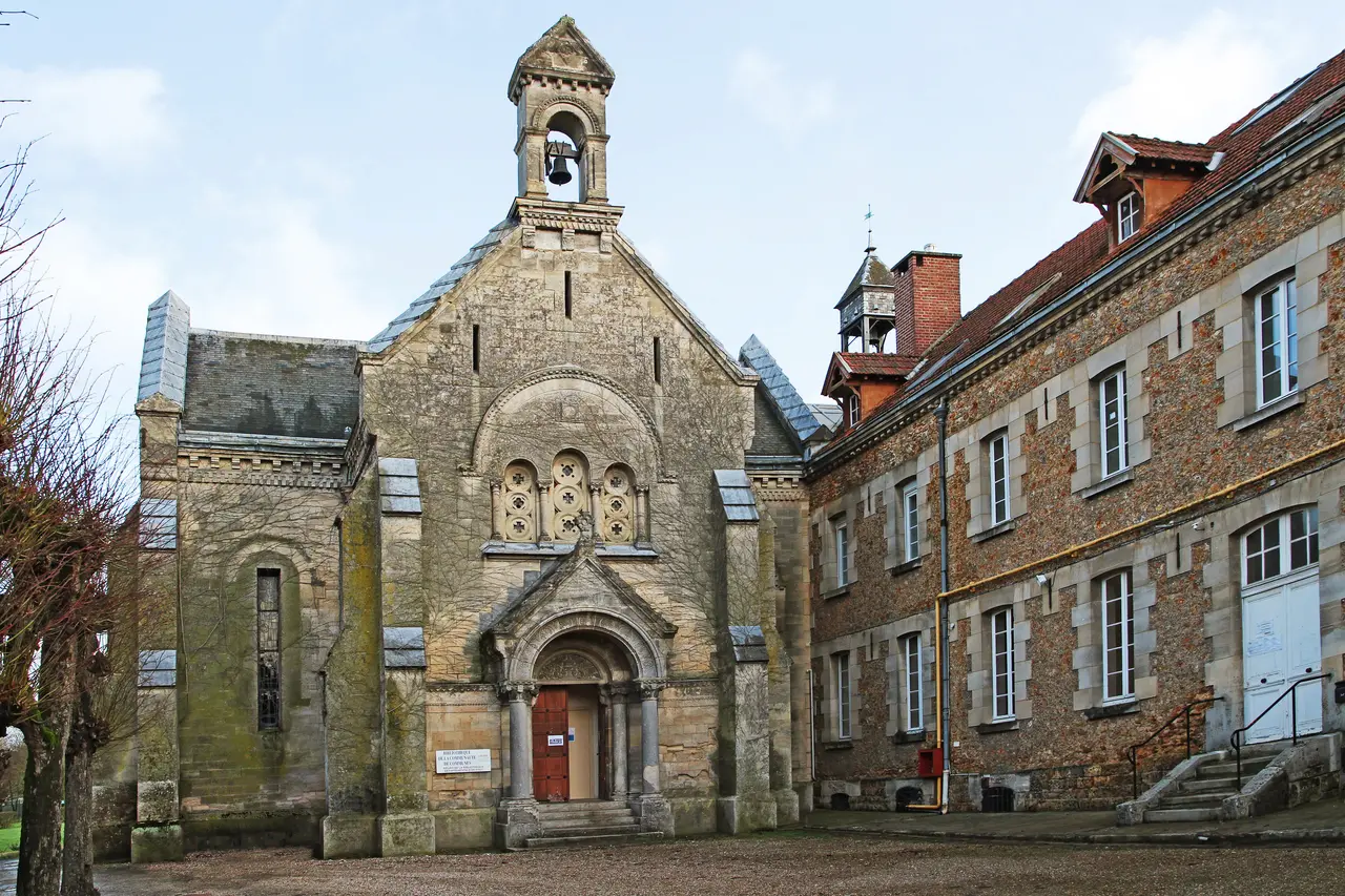 Étrépagny FR27 chapelle IMF8550
