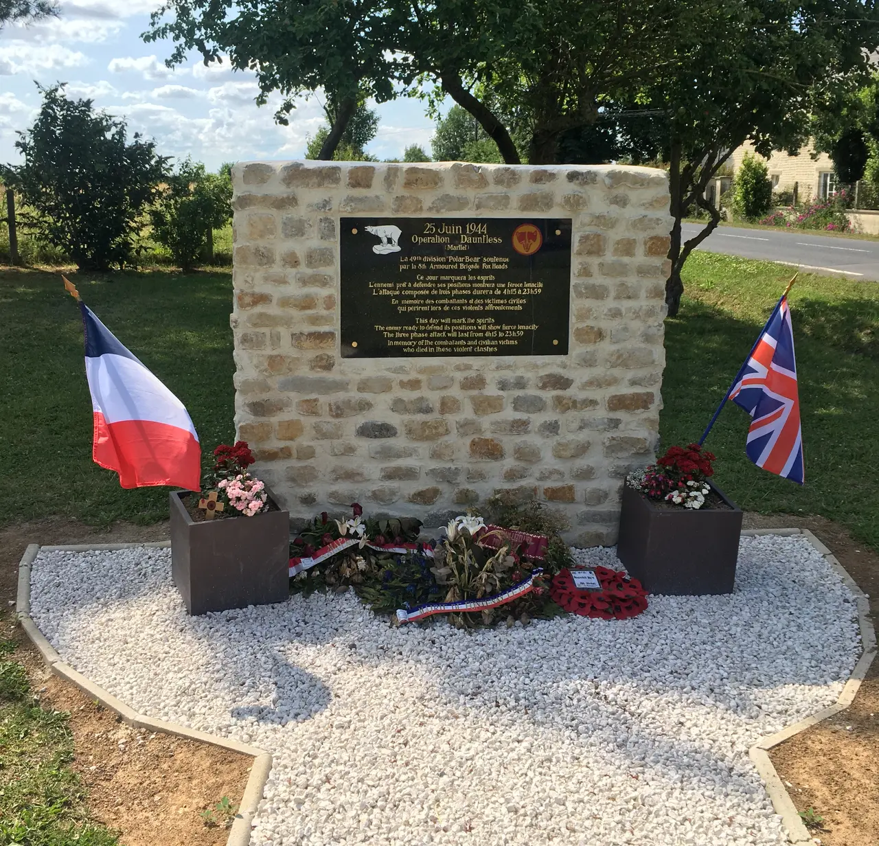 Operation Martlet stele in Fontenay-le-Pesnel