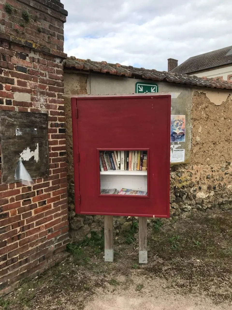 Le Fidelaire - Rue de la mairie - boîte à livres