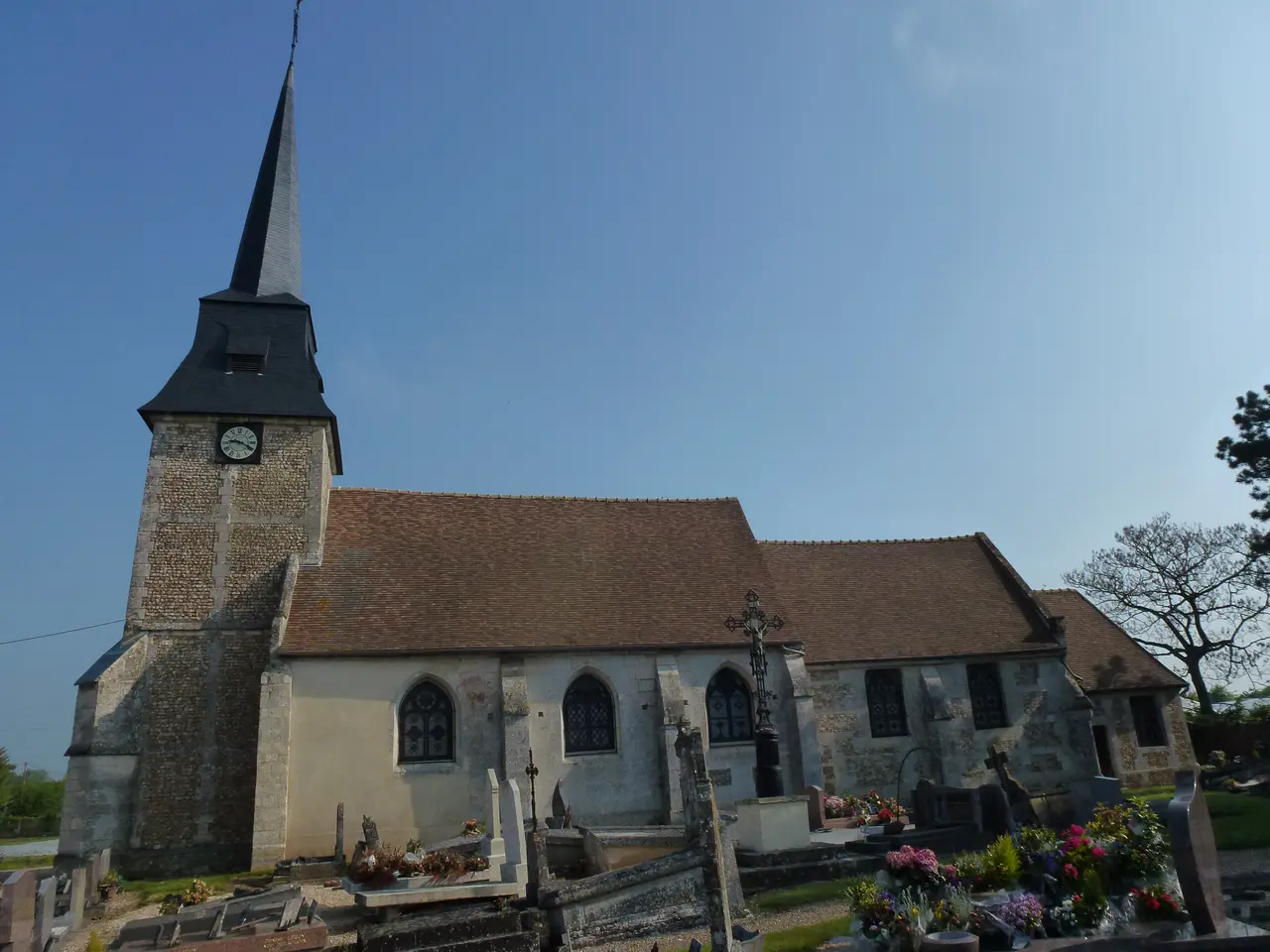 Villez-sur-le-Neubourg (Eure, Fr) église