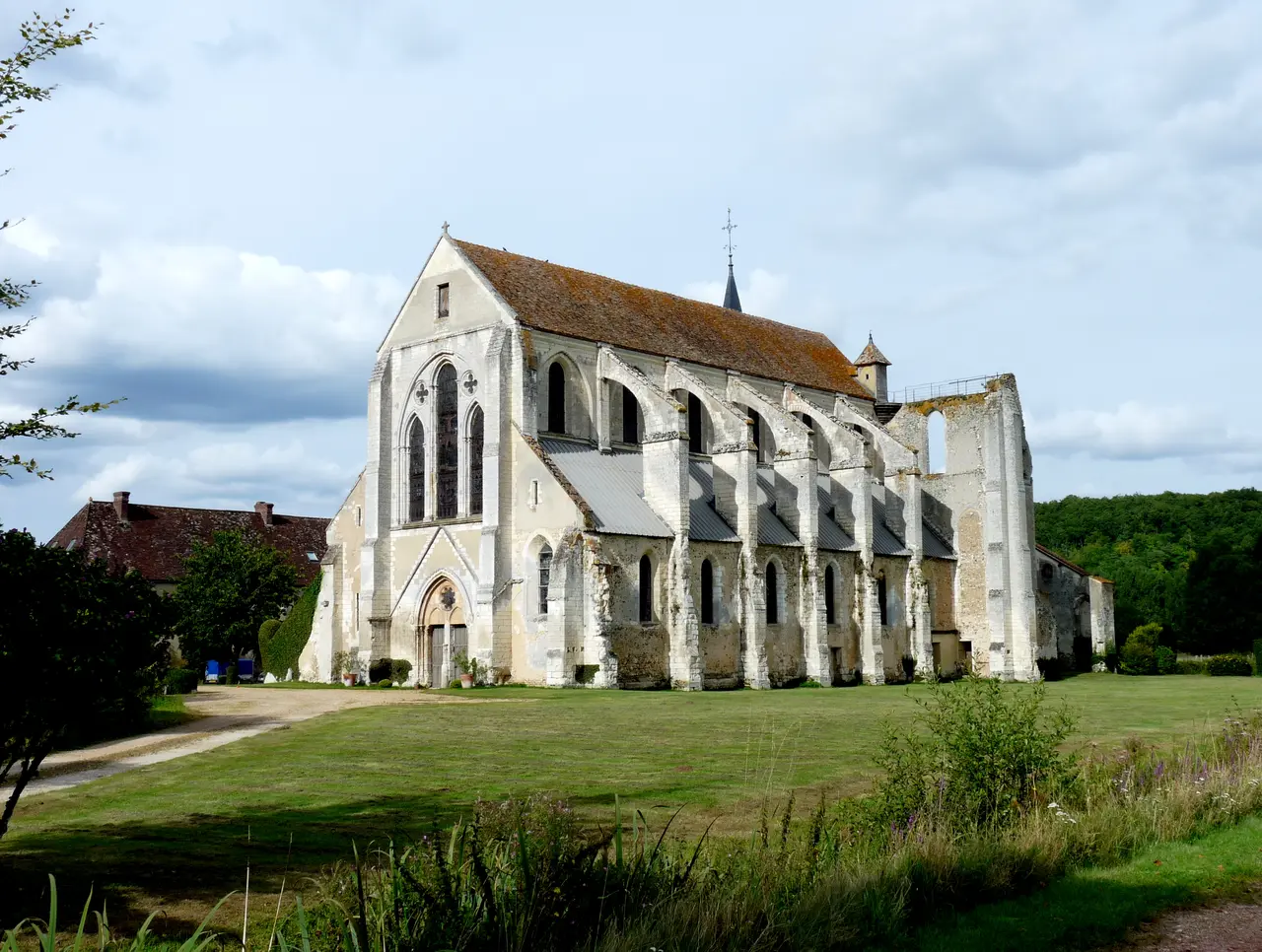 Marcilly-sur-Eure - Abbaye du Breuil