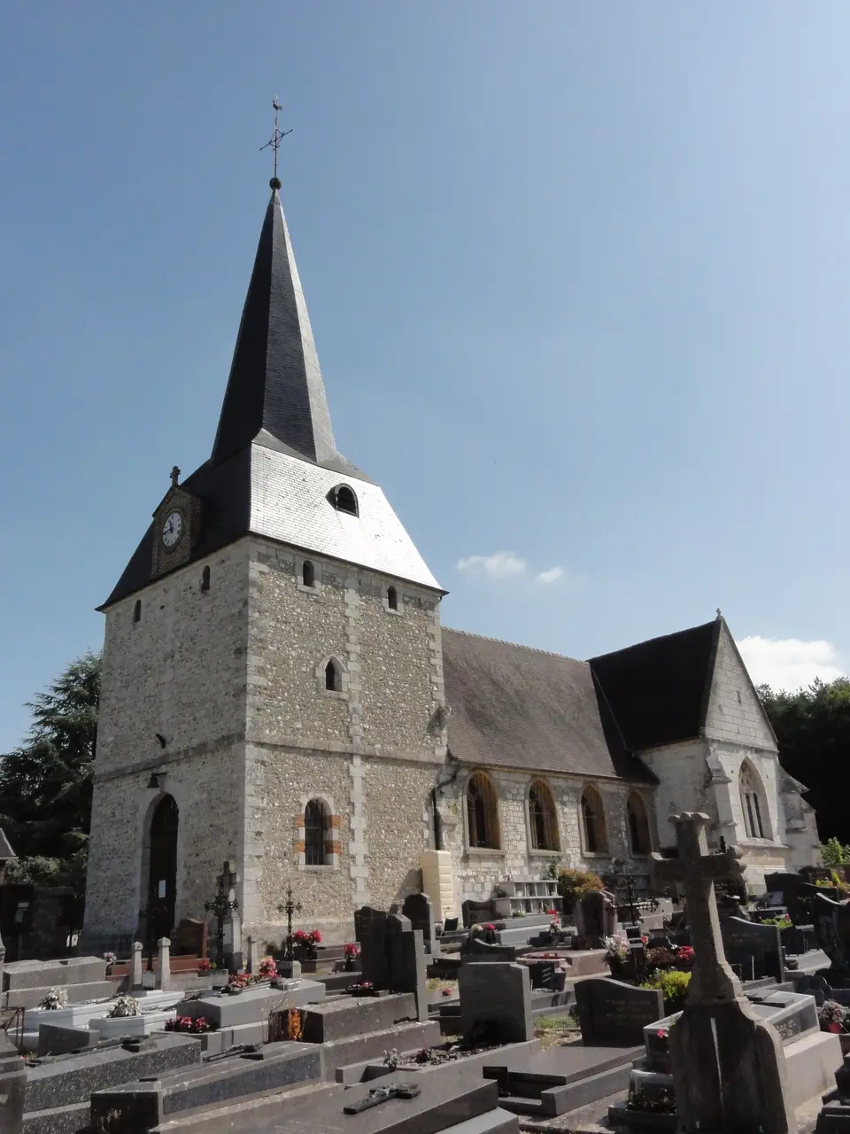 Maulévrier-Sainte-Gertrude (Seine-Mar.) église de Malévrier (02)
