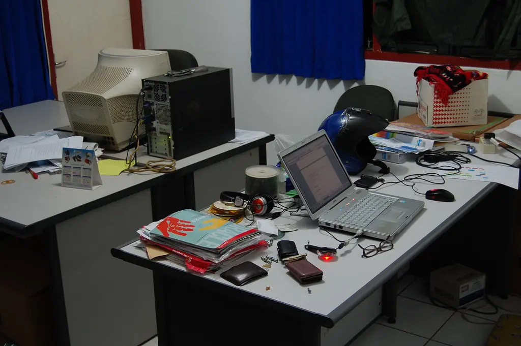 Sahur Time in Office