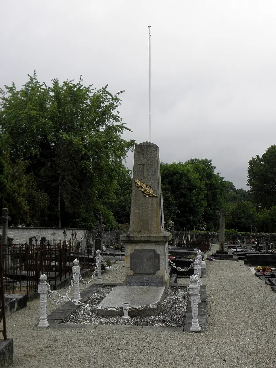 Saint-Germain-du-Corbéis (61) Vieux cimetière 04