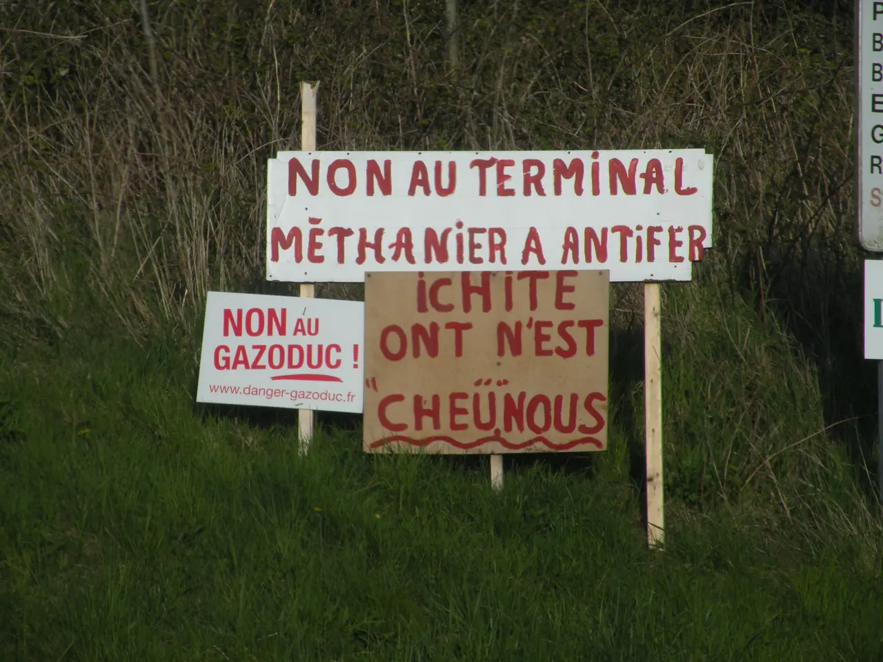 Saint-Jouin-Bruneval pancartes