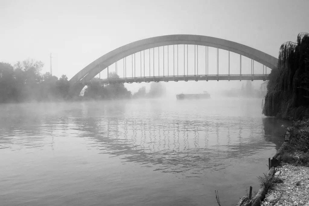 Saint-Pierre-du-Vauvray-brume