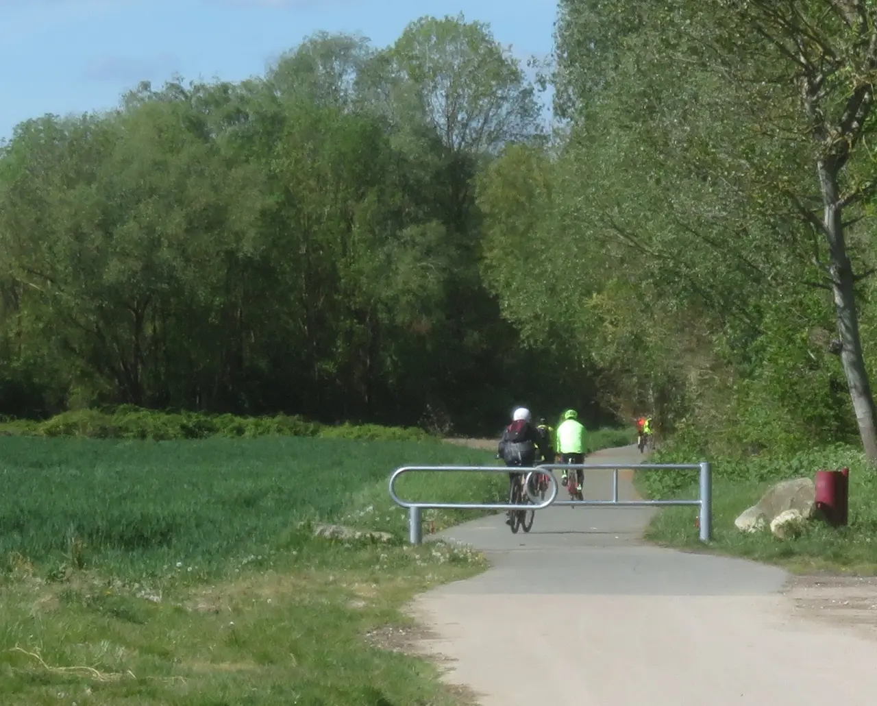 Entrée à Saint-Pierre-lès-Elbeuf de la voie verte vers Caudebec et Elbeuf
