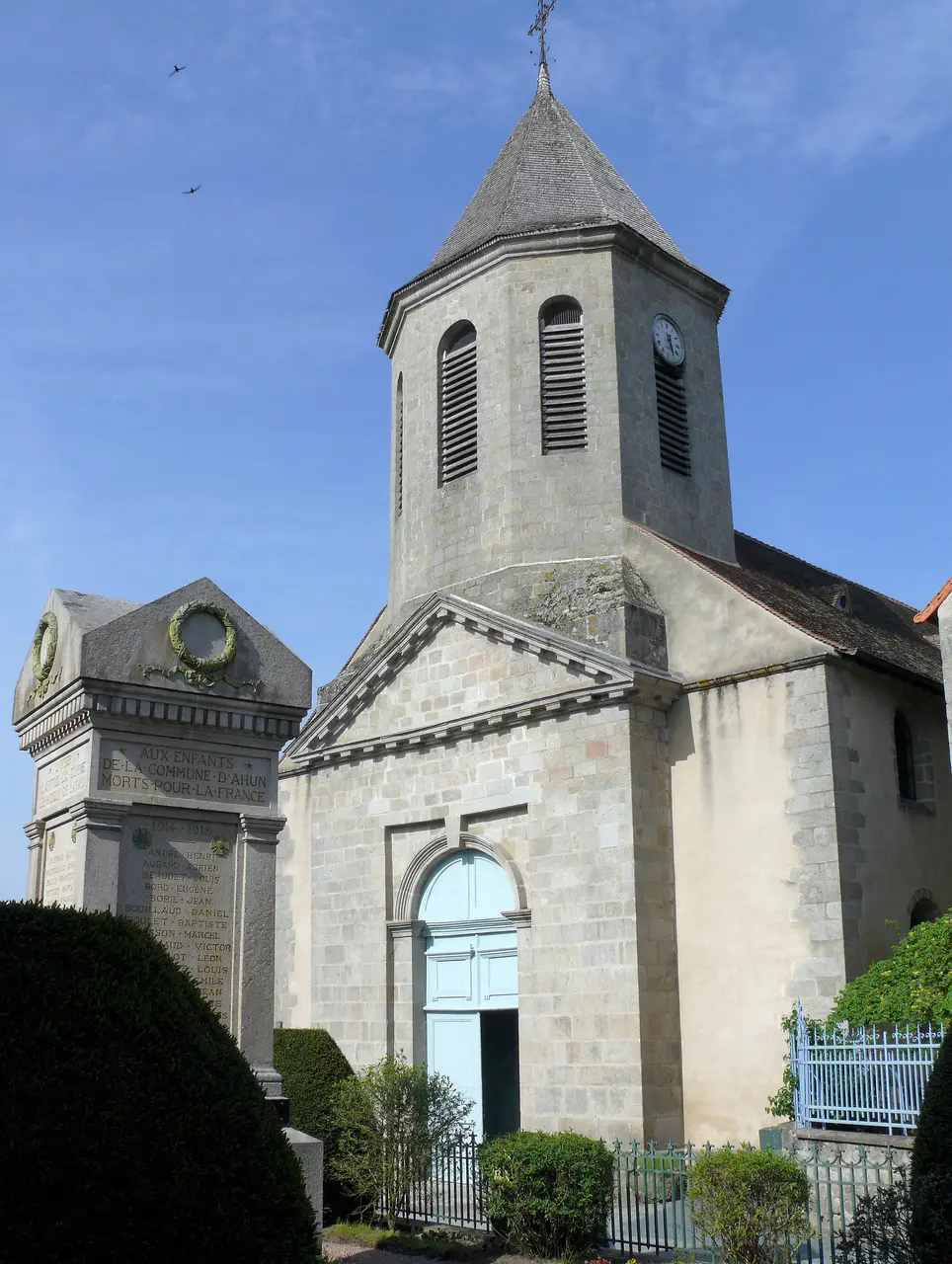 File:Ahun - Église Saint-Sylvain 02.JPG