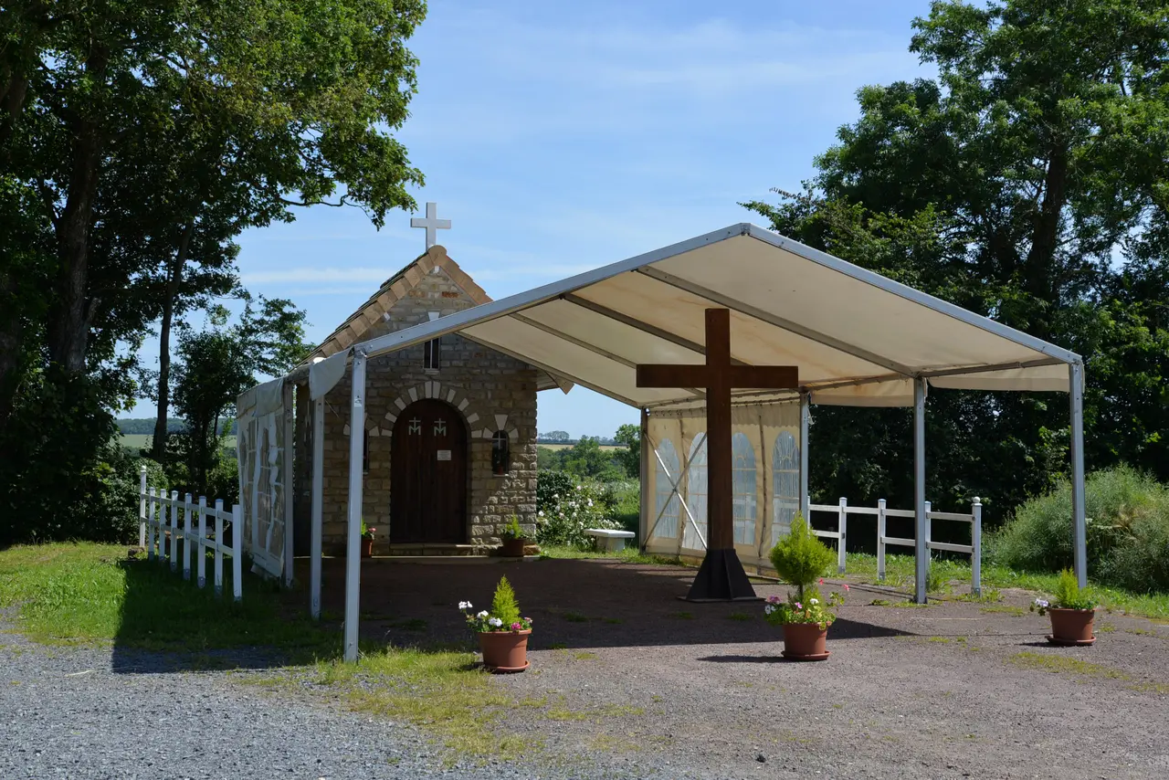 Chapelle Notre-Dame du Rosaire de Tilly-sur-Seulles. (3)