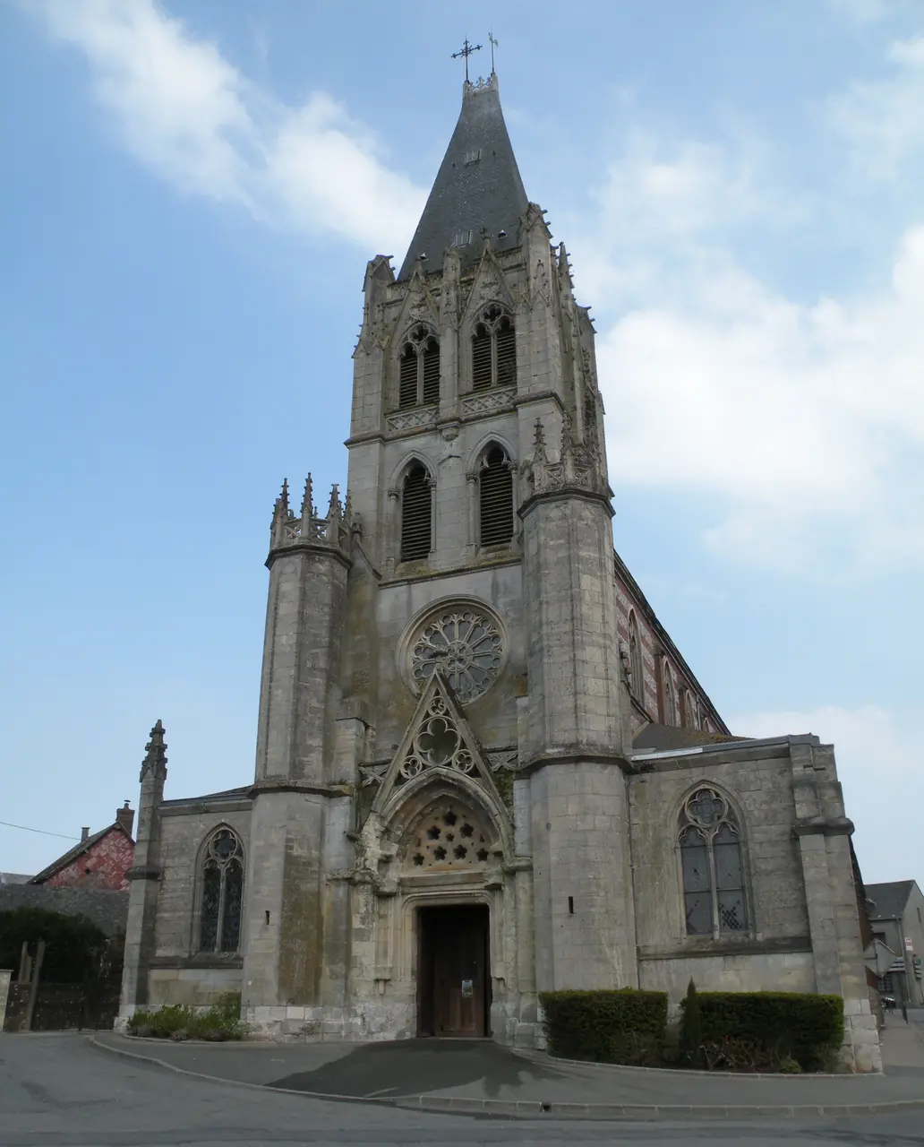 Tôtes - Église