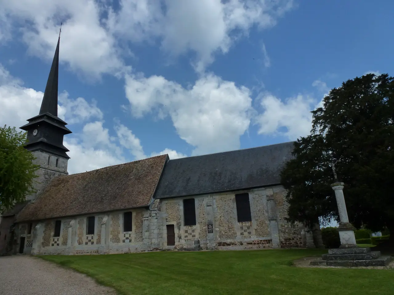 File:Tourville-la-Campagne (Eure, Fr) église.JPG