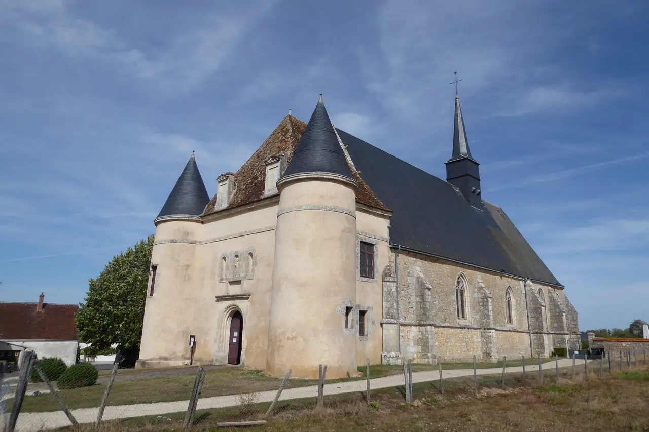 Église Saint-Pierre Romilly-sur-Aigre Cloyes-les-Trois-Rivières Eure-et-Loir France