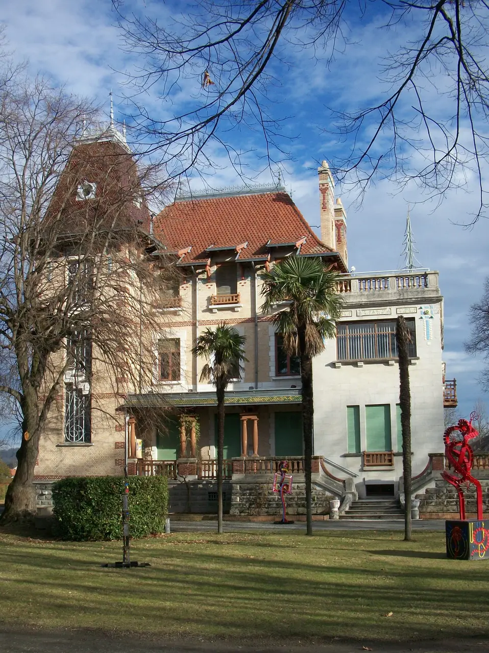File:Villa Oustau (Aureilhan, Hautes-Pyrénées, France).JPG