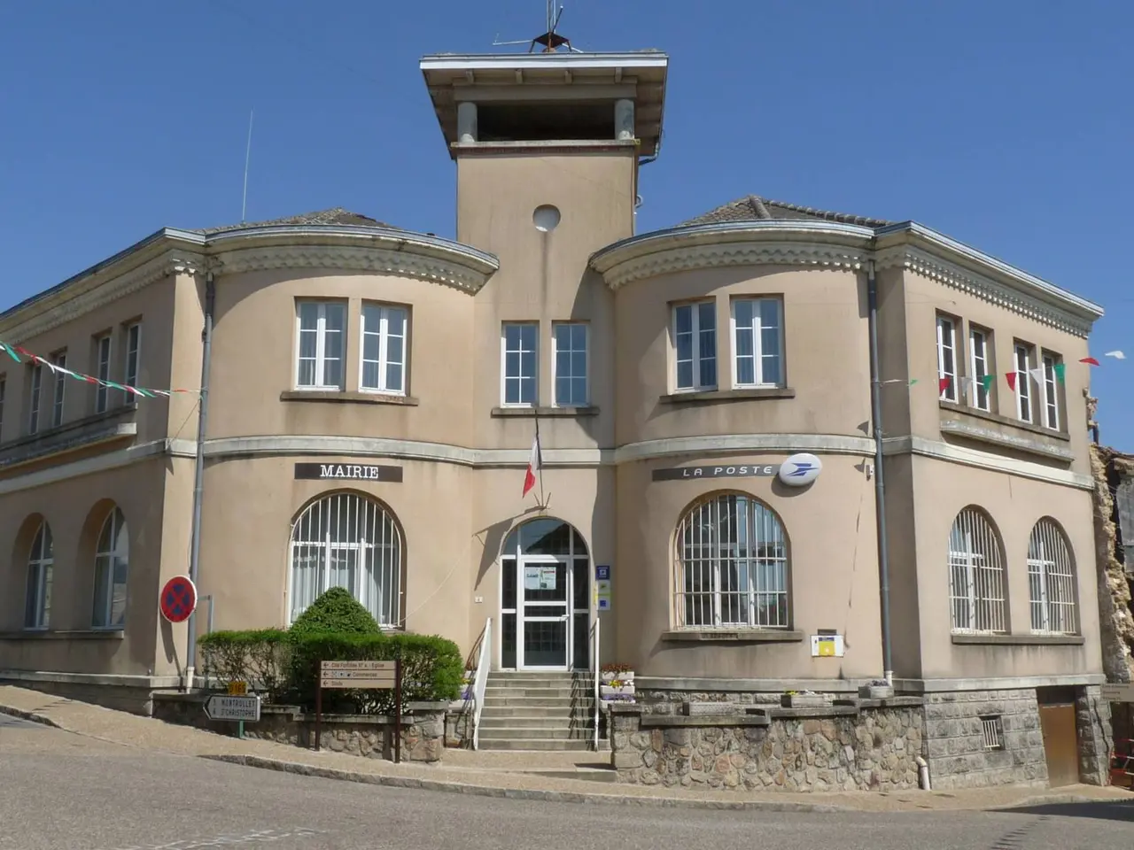 Brigueuil mairie