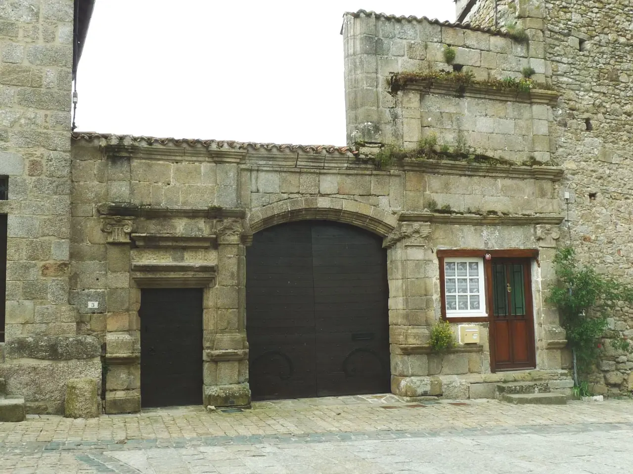 Brigueuil portail