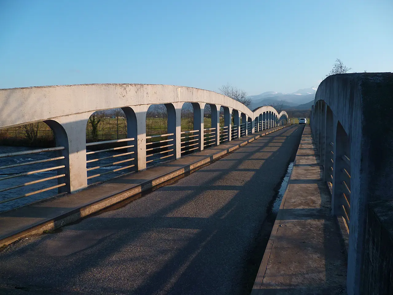 Taurignan-Castet - 20110306 (1)