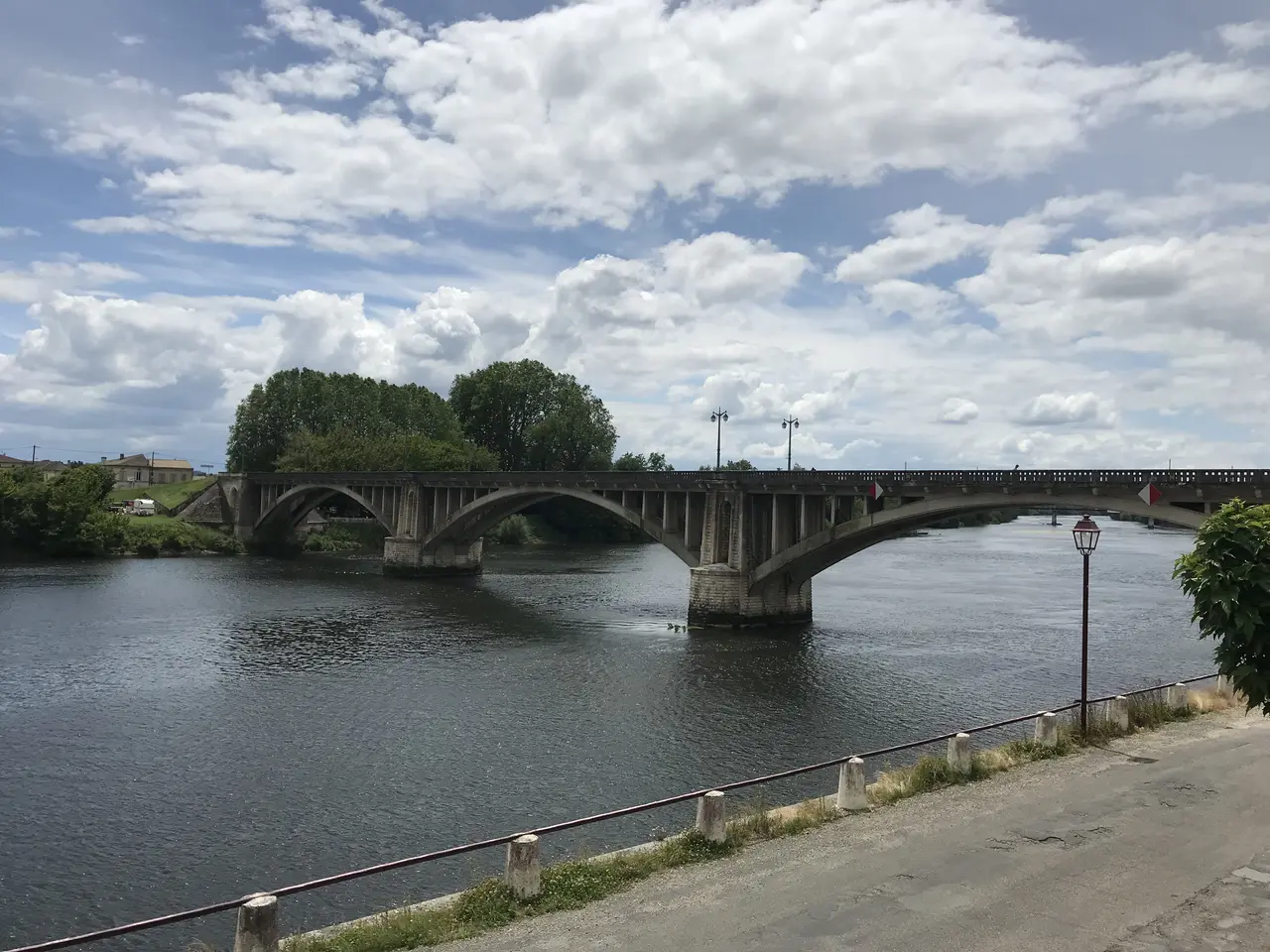 Castillon-la-Bataille - pont de Pierre