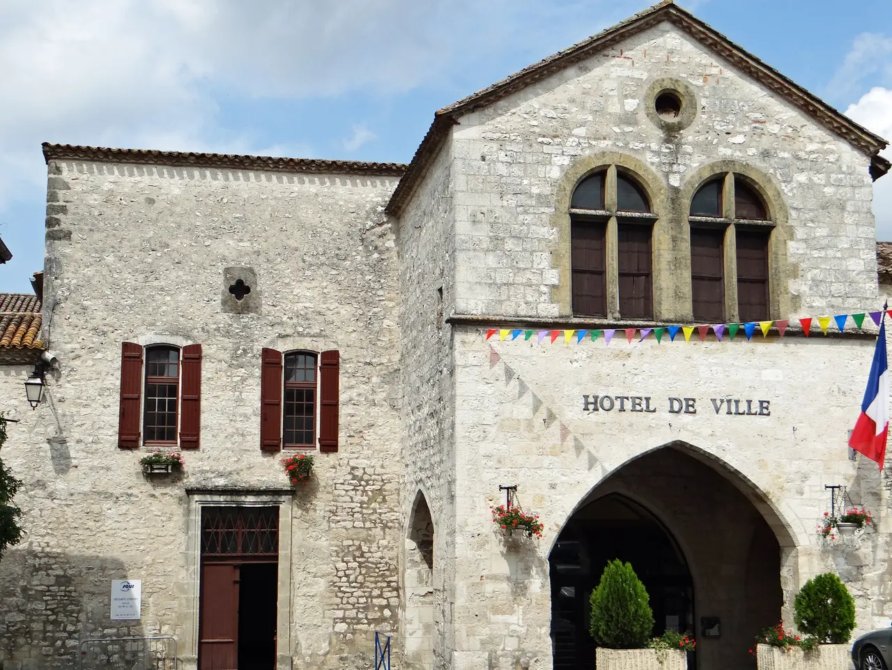 Castillonnès - Hôtel de ville