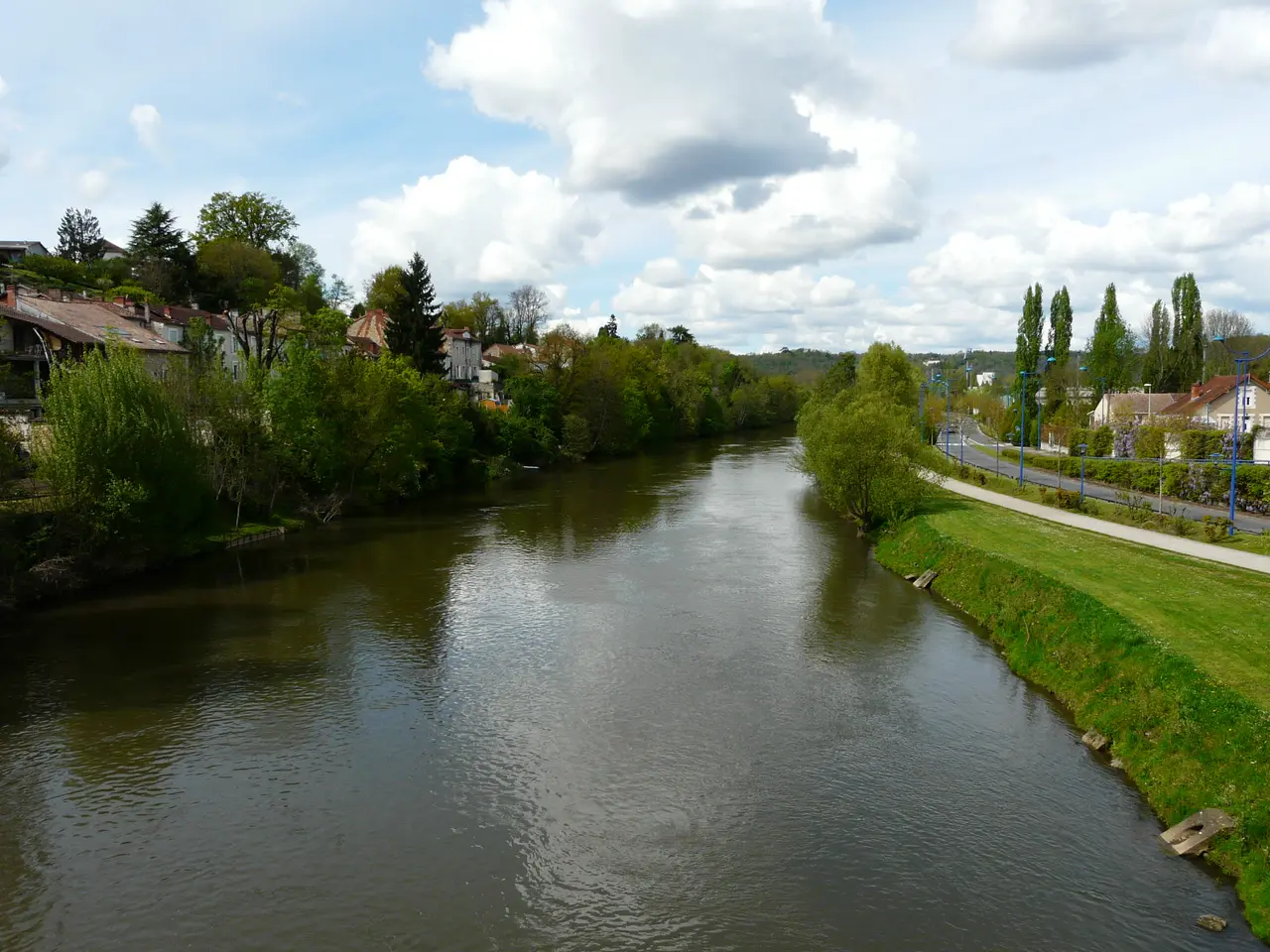 File:Isle Périgueux Coulounieix-Chamiers aval.JPG