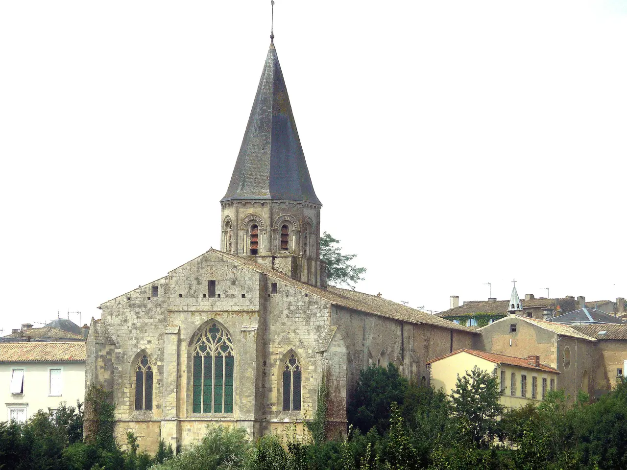 Champdeniers-Saint-Denis - Eglise Notre-Dame -1