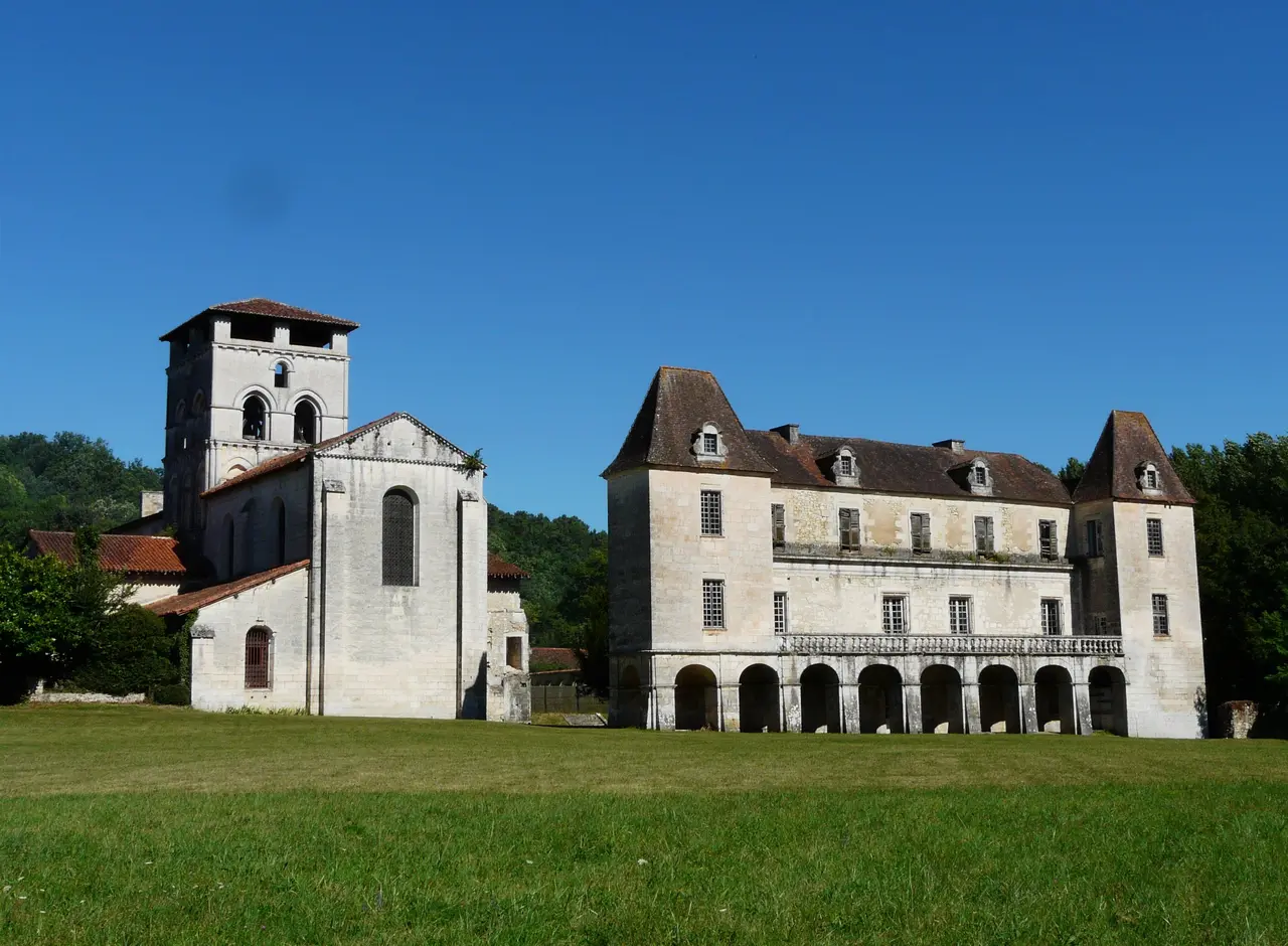 Chancelade église et logis abbé