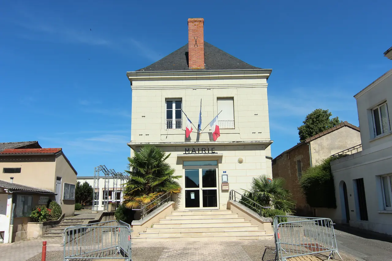 Mairie de Availles-en-Châtellerault le 17 juillet 2017 - 1