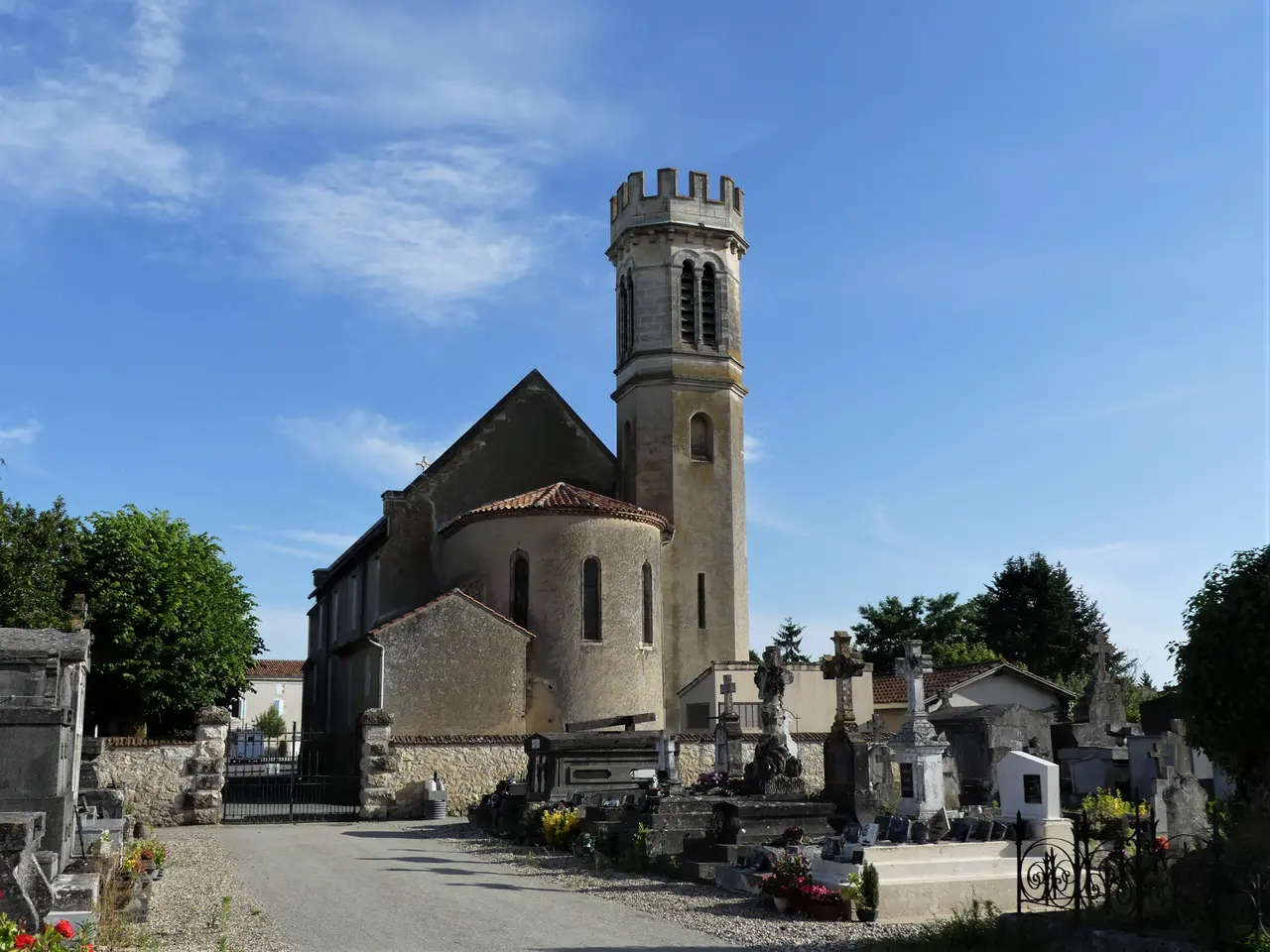 Colayrac-Saint-Cirq Colayrac église chevet