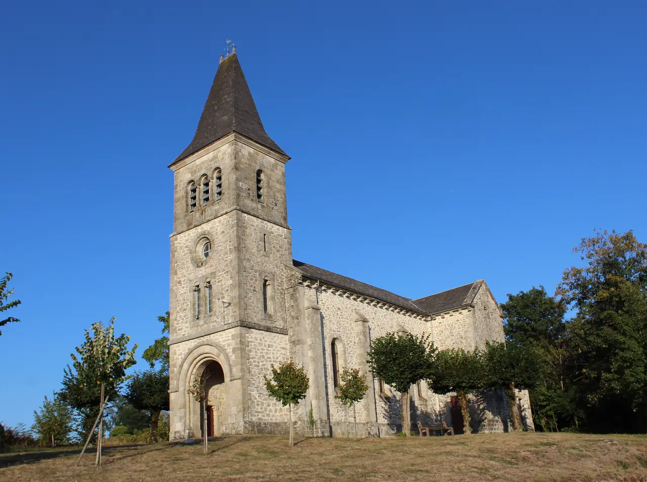 Favars Eglise 4
