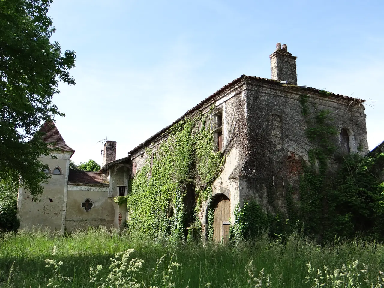Feugarolles - Prieuré Saint-Jean-de-l'Habit -1