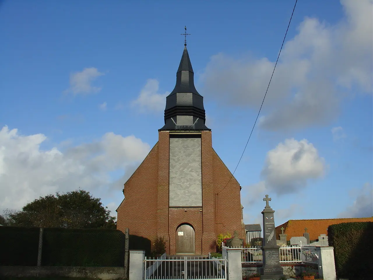 Sains-les-Fressin église3