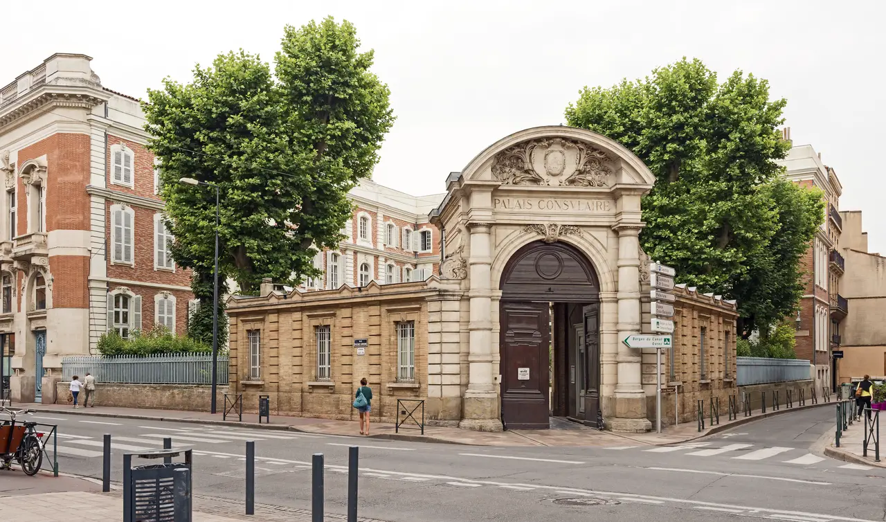 Chambre de commerce - Hôtel de Ciron - Fumel à Toulouse