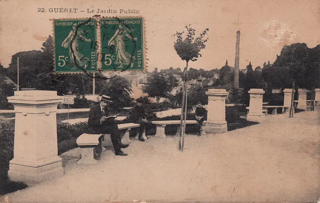 22. Guéret - Le Jardin Public (c.1917)
