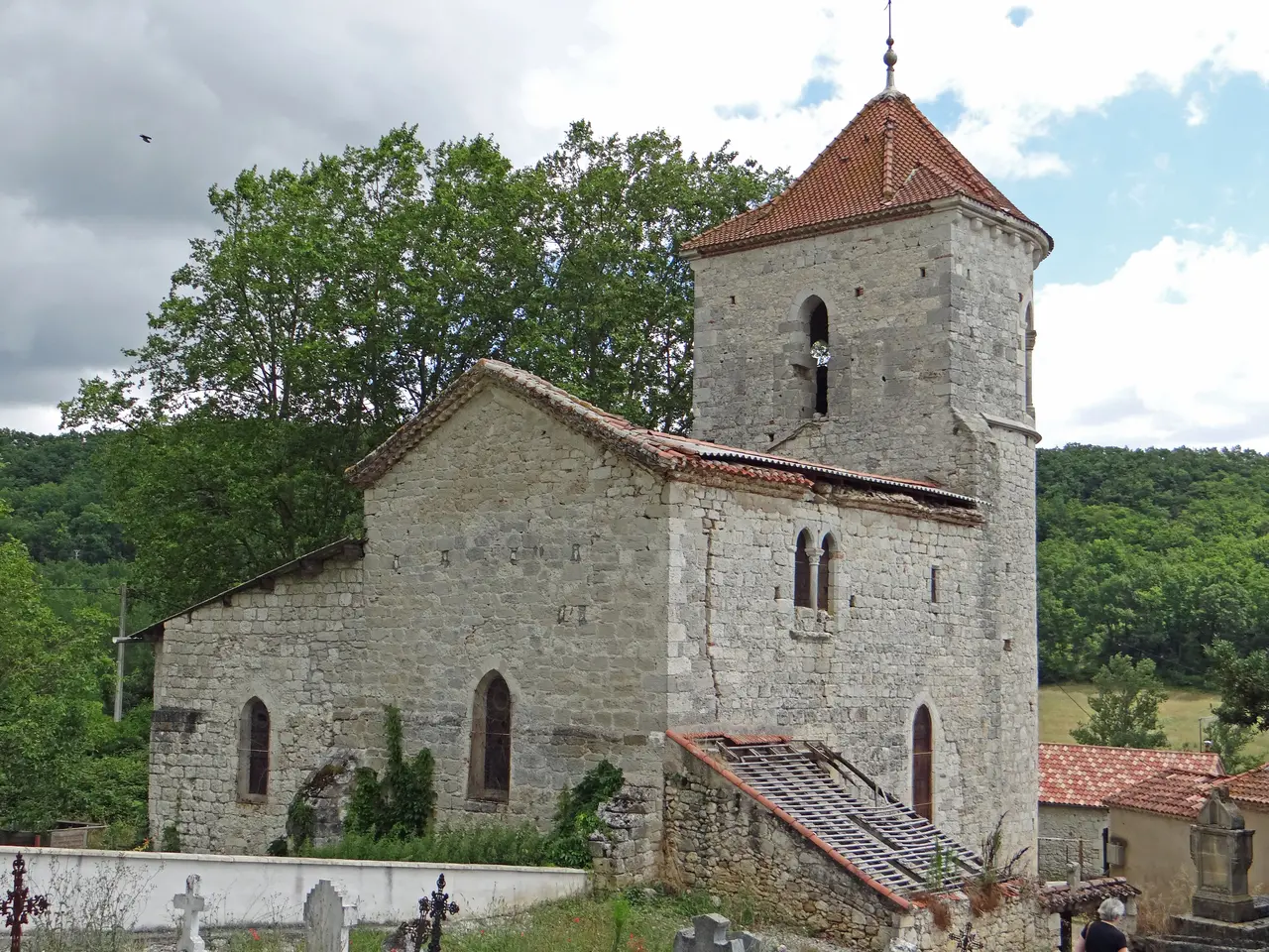 Hautefage-la-Tour - Église Saint-Just -1