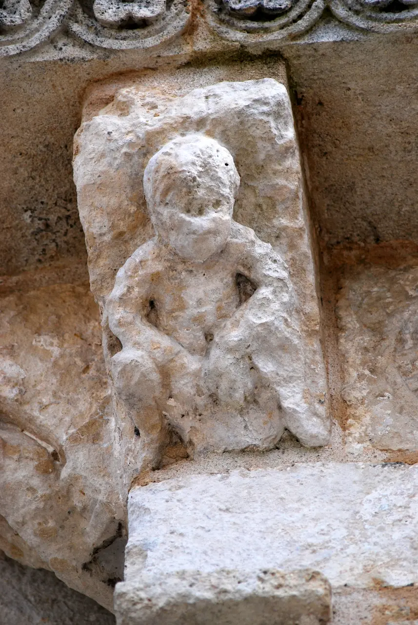 La Brède église Saint Jean Modillons 10