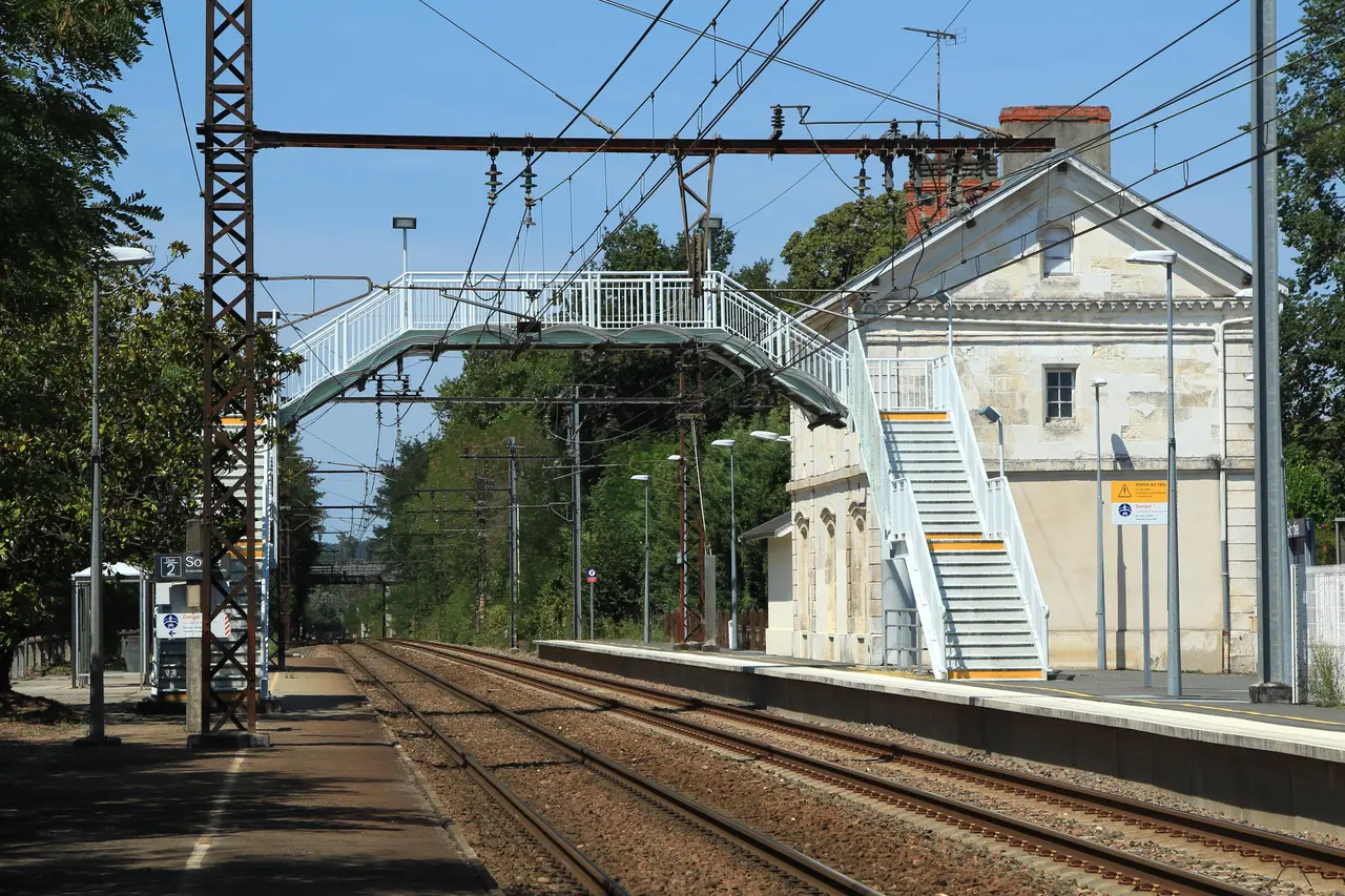 Gare de St-Aigulin - La Roche-Chalais par Cramos