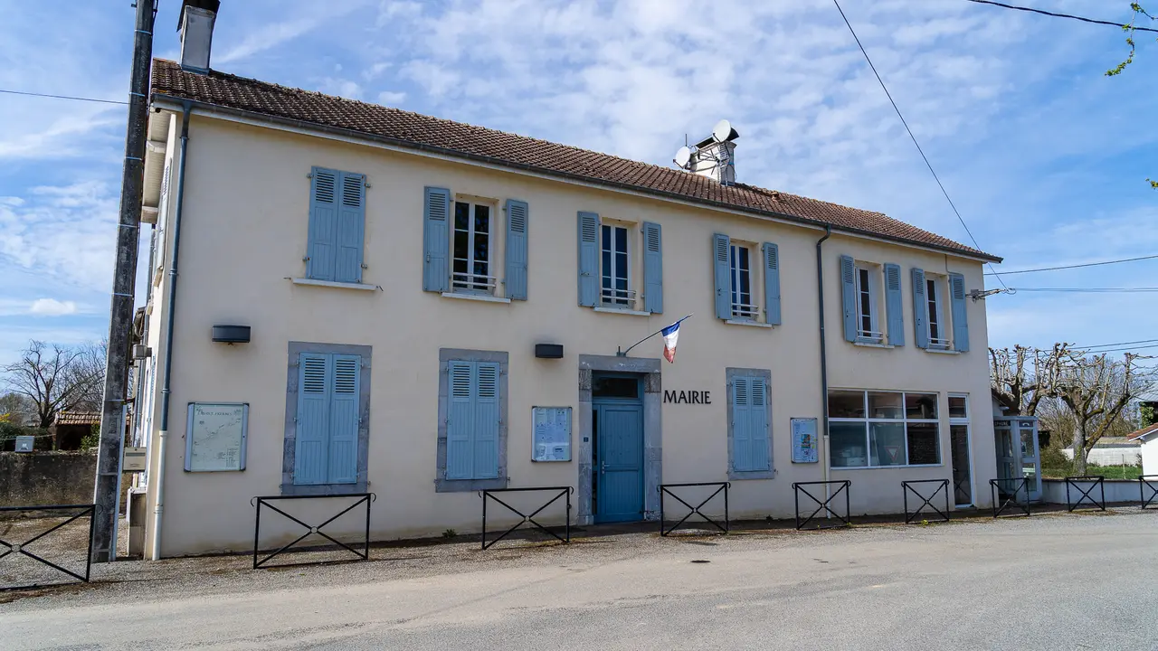Mairie de Labatut-Figuières